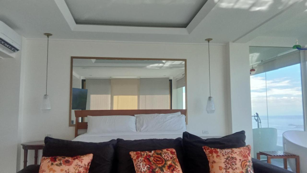 Bed and Breakfast The Carmelence View Tagaytay City Exterior foto